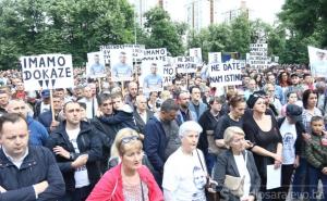 Vilsonovo šetalište: Hiljade ljudi traži pravdu za Dženana i Davida 